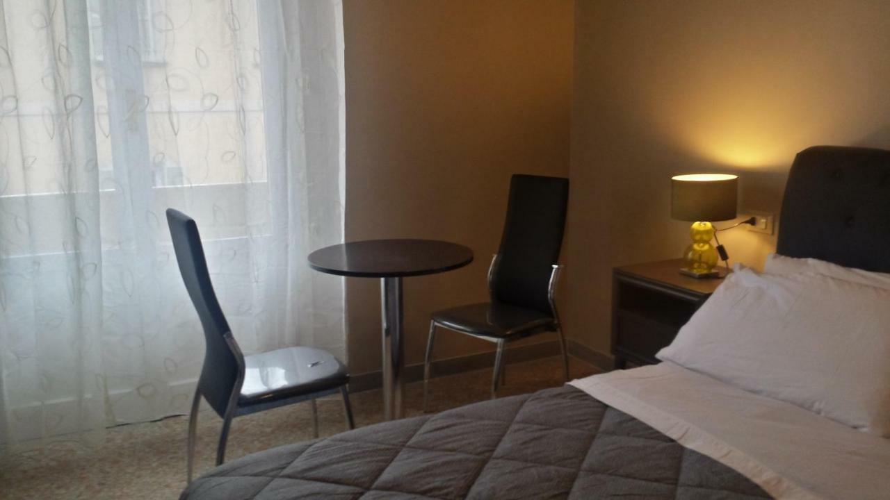 B&B Scalinata Leopardi Ascoli Piceno Exterior foto